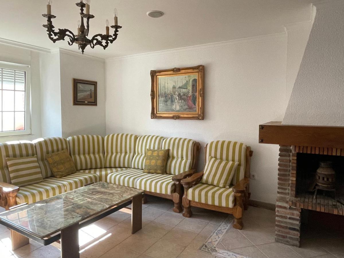 Hostel Arenos Velilla del Rio Carrion 外观 照片